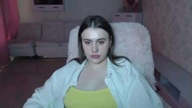 Image 4 of goga_li Stream on Chaturbate on 22 months ago