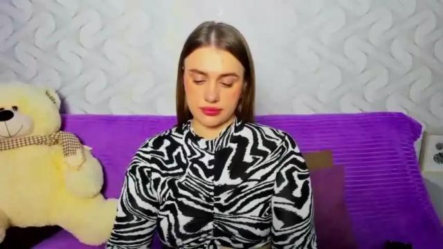 Image 11 of goga_li Stream on Chaturbate on 21 months ago