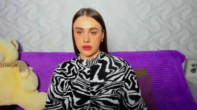 Image 6 of goga_li Stream on Chaturbate on 21 months ago