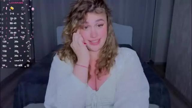 Image 11 of goga_li Stream on Chaturbate on 2 months ago