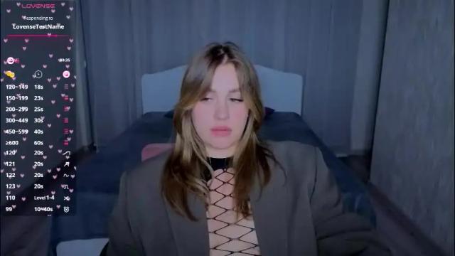 Image 10 of goga_li Stream on Chaturbate on 1 month ago