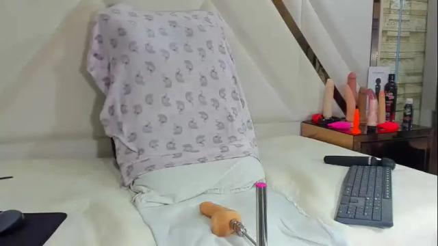 Image 12 of gold_sex9 Stream on Chaturbate on 22 days ago