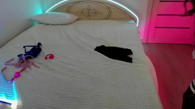 Image 8 of goldannie Stream on Chaturbate on 19 months ago