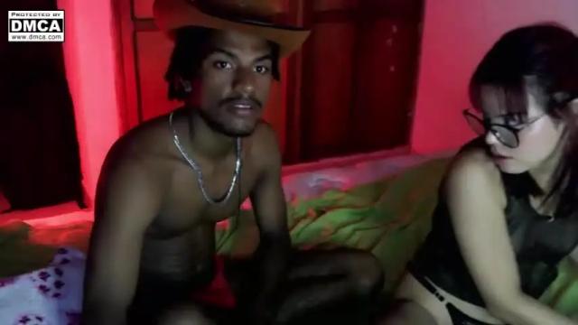 Image 10 of goldblack_ Stream on Chaturbate on 19 months ago