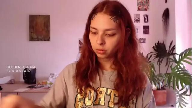 Image 2 of golden_alaska Stream on Chaturbate on 1 month ago