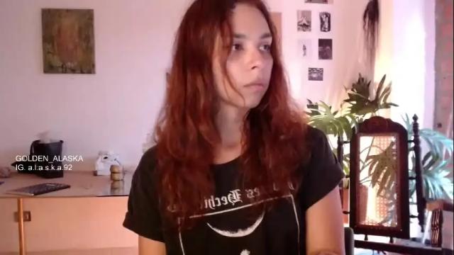 Image 4 of golden_alaska Stream on Chaturbate on 1 month ago