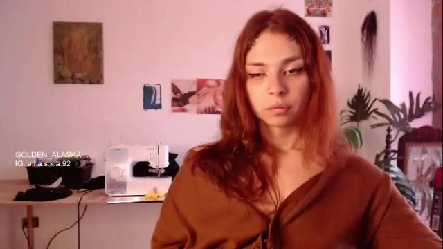 Image 2 of golden_alaska Stream on Chaturbate on 1 month ago