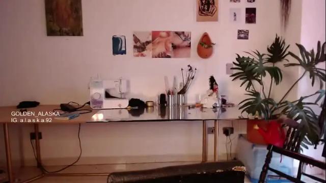 Image 10 of golden_alaska Stream on Chaturbate on 19 days ago