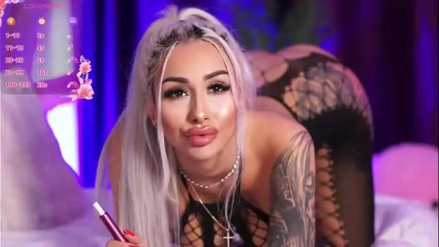 Thumbnail 3, goldenamberx's Stream at Chaturbate, 1 month ago