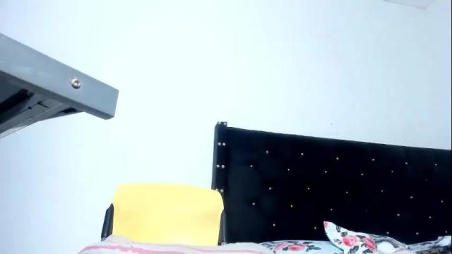 Image 10 of goldenbigcockts Stream on Chaturbate on 11 days ago