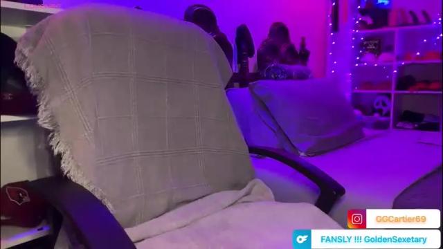 Thumbnail 1, goldengirlcartierxo's Stream at Chaturbate, 1 day ago