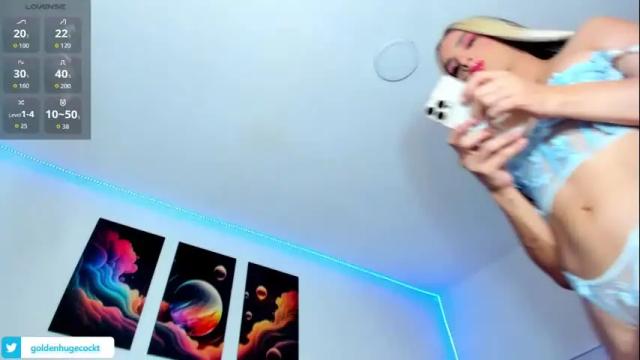 Image 6 of goldenhugecocktss Stream on Chaturbate on 1 month ago