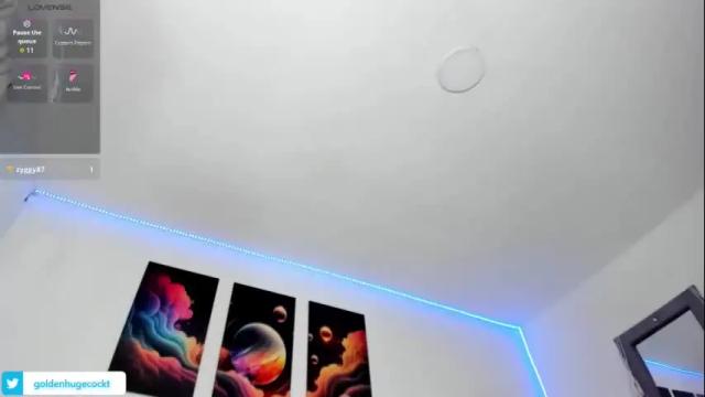 Image 4 of goldenhugecocktss Stream on Chaturbate on 1 month ago