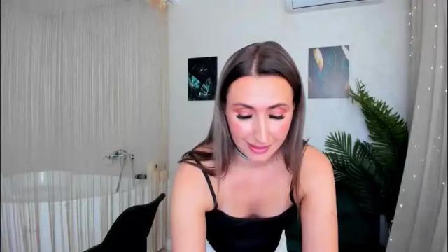 Thumbnail 1, goldenlighte's Stream at Chaturbate, 1 month ago