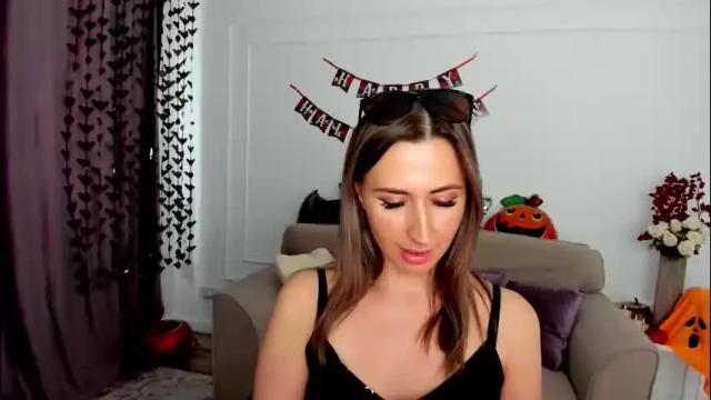 Thumbnail 1, goldenlighte's Stream at Chaturbate, 8 days ago