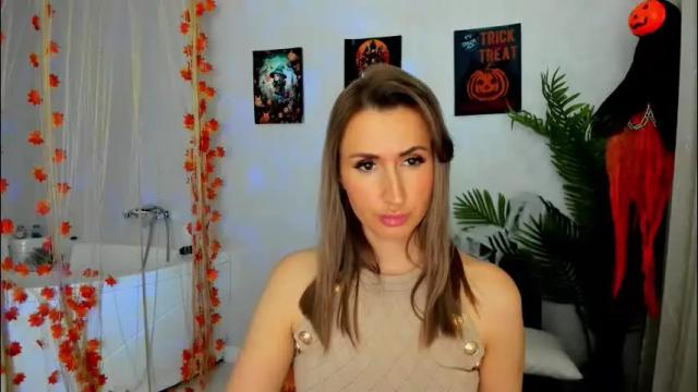 Image 11 of goldenlighte Stream on Chaturbate on 7 days ago