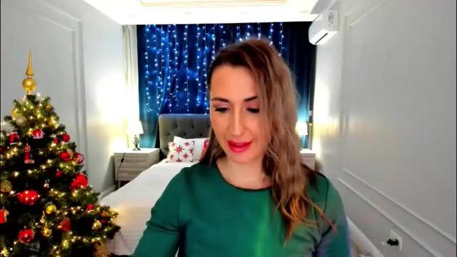 Thumbnail 3, goldenlighte's Stream at Chaturbate, 26 days ago