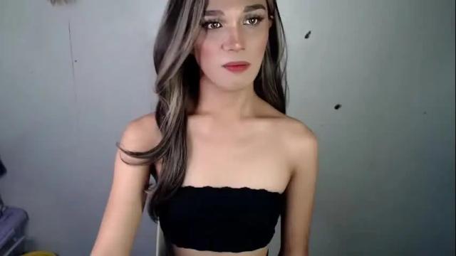 Image 6 of goldenlily69 Stream on Chaturbate on 12 days ago