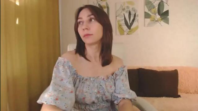 Image 2 of good_glamorgirl Stream on Chaturbate on 14 months ago