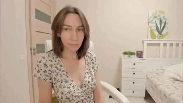 Image 10 of good_glamorgirl Stream on Chaturbate on 18 days ago