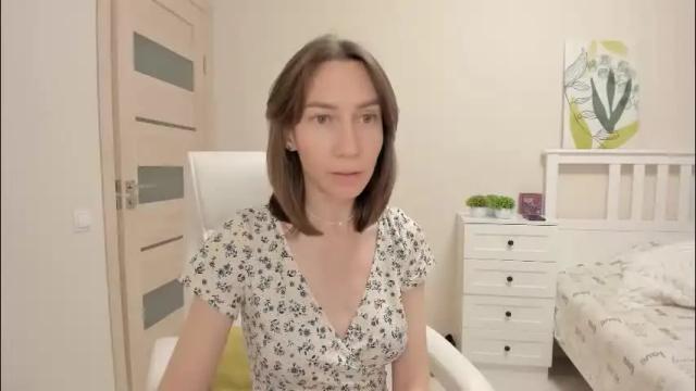 Image 7 of good_glamorgirl Stream on Chaturbate on 18 days ago