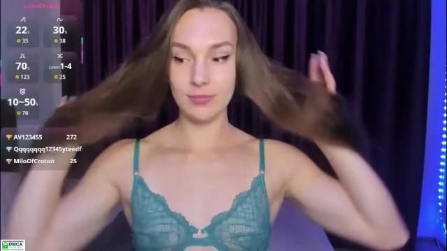 Image 4 of goodnight_kitty Stream on Chaturbate on 1 month ago