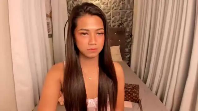 Image 10 of gorgeous_dark_luna Stream on Chaturbate on 15 months ago