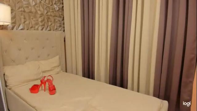Image 10 of gorgeous_dark_luna Stream on Chaturbate on 1 day ago