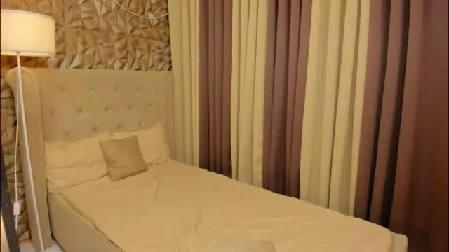 Image 11 of gorgeous_dark_luna Stream on Chaturbate on 2 months ago