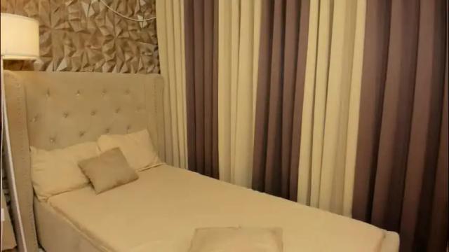 Image 6 of gorgeous_dark_luna Stream on Chaturbate on 29 days ago