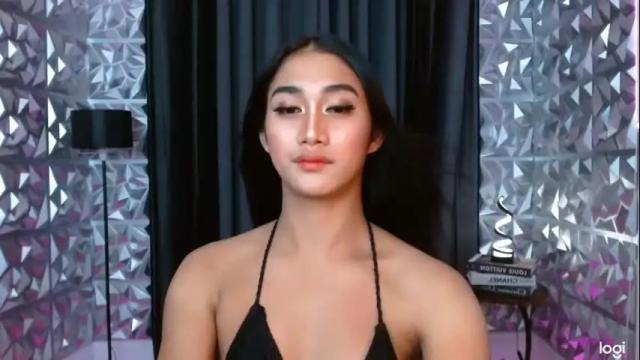 Image 4 of gorgeous_nicole Stream on Chaturbate on 29 days ago