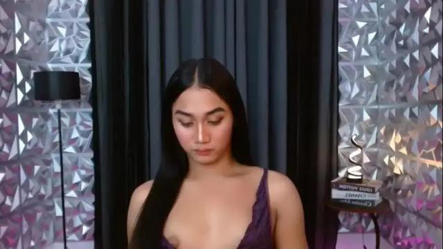 Image 7 of gorgeous_nicole Stream on Chaturbate on 26 days ago