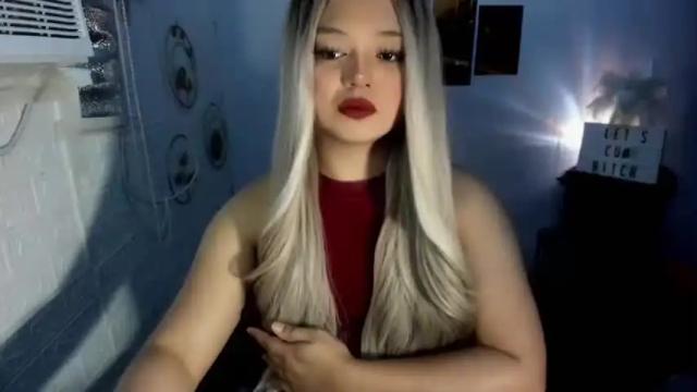 Image 2 of gorgeousamandarose Stream on Chaturbate on 12 months ago