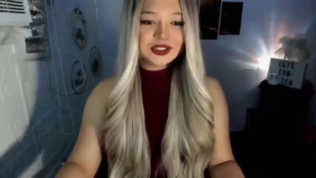 Image 2 of gorgeousamandarose Stream on Chaturbate on 12 months ago