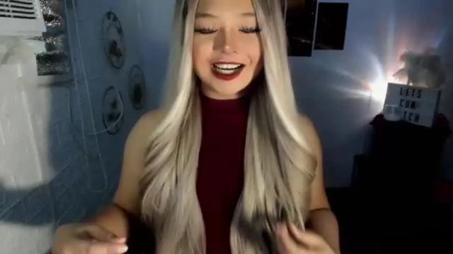Image 4 of gorgeousamandarose Stream on Chaturbate on 12 months ago