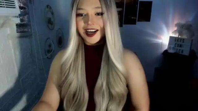 Image 8 of gorgeousamandarose Stream on Chaturbate on 12 months ago