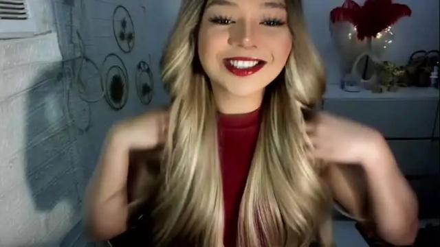 Image 2 of gorgeousamandarose Stream on Chaturbate on 13 days ago