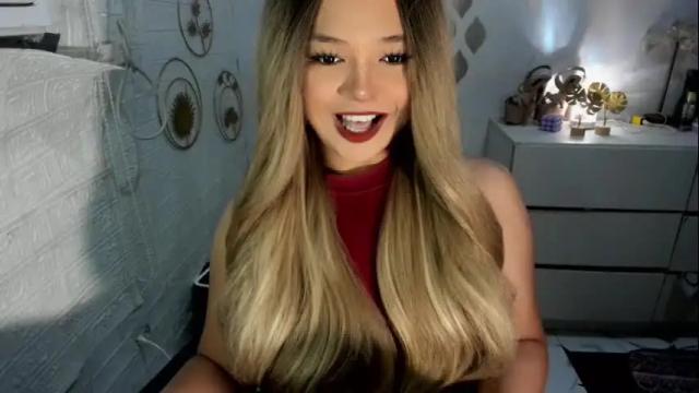 Image 8 of gorgeousamandarose Stream on Chaturbate on 3 months ago