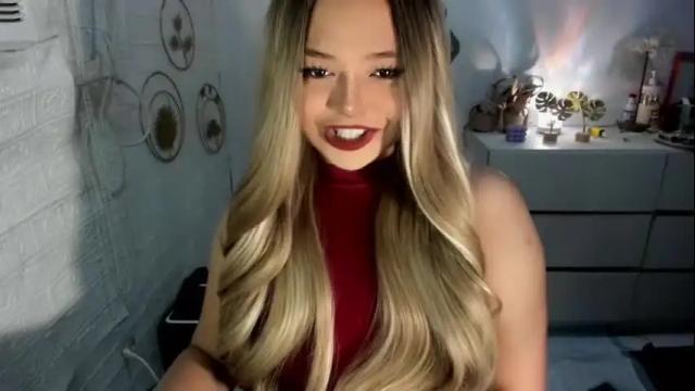 Image 2 of gorgeousamandarose Stream on Chaturbate on 2 months ago