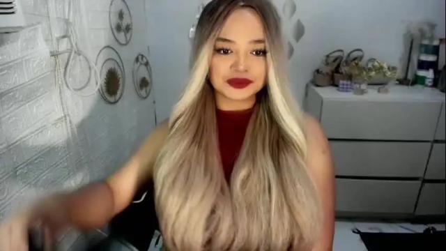 Image 4 of gorgeousamandarose Stream on Chaturbate on 1 month ago