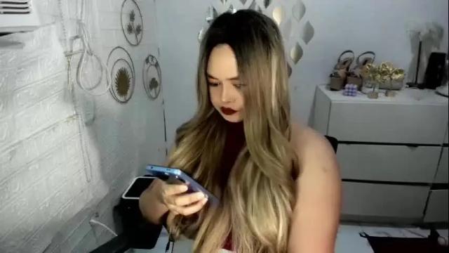 Image 10 of gorgeousamandarose Stream on Chaturbate on 1 month ago