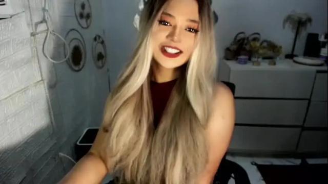 Image 2 of gorgeousamandarose Stream on Chaturbate on 1 month ago