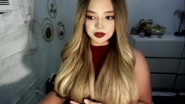 Image 11 of gorgeousamandarose Stream on Chaturbate on 25 days ago