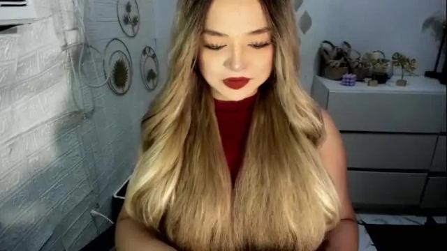Image 3 of gorgeousamandarose Stream on Chaturbate on 22 days ago
