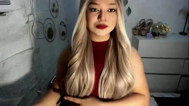 Image 2 of gorgeousamandarose Stream on Chaturbate on 20 days ago