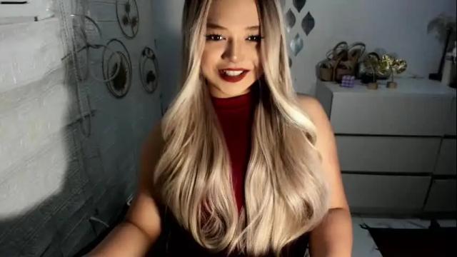 Image 3 of gorgeousamandarose Stream on Chaturbate on 17 days ago