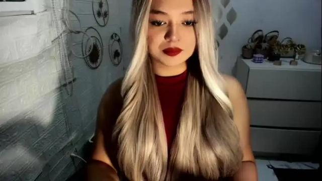 Image 2 of gorgeousamandarose Stream on Chaturbate on 11 days ago