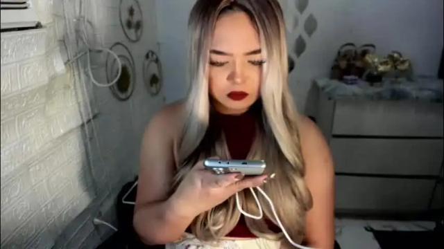 Image 12 of gorgeousamandarose Stream on Chaturbate on 2 months ago