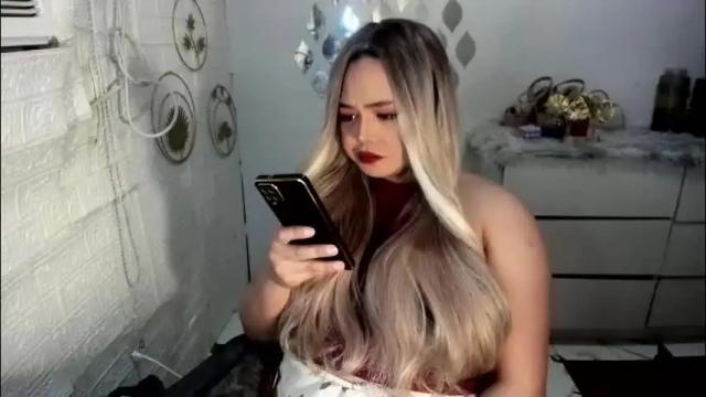 Image 3 of gorgeousamandarose Stream on Chaturbate on 1 month ago