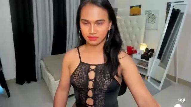 Image 6 of gorgeousdark_irish Stream on Chaturbate on 13 months ago